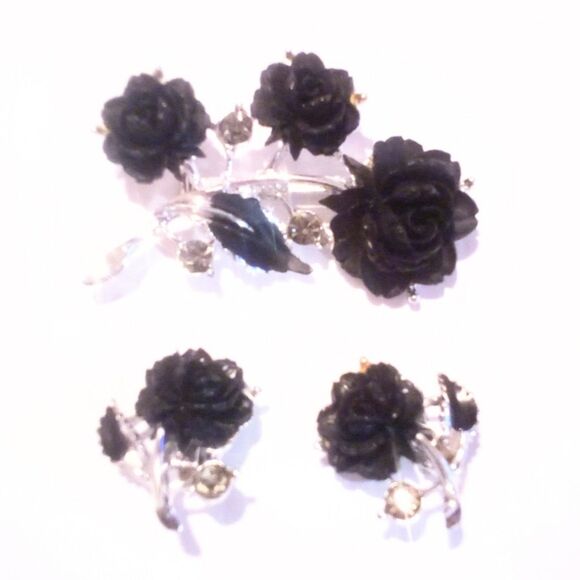Vintage Mid Century Silver Tone Black Carved Rose Brooch and Clip Earring Demi - Picture 3 of 4